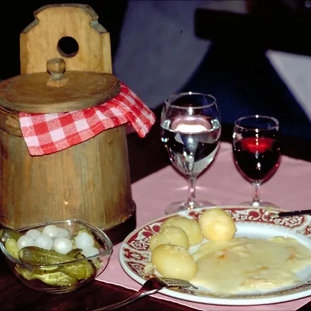 Hotel Hotel Restaurant Mattmarkblick 3*